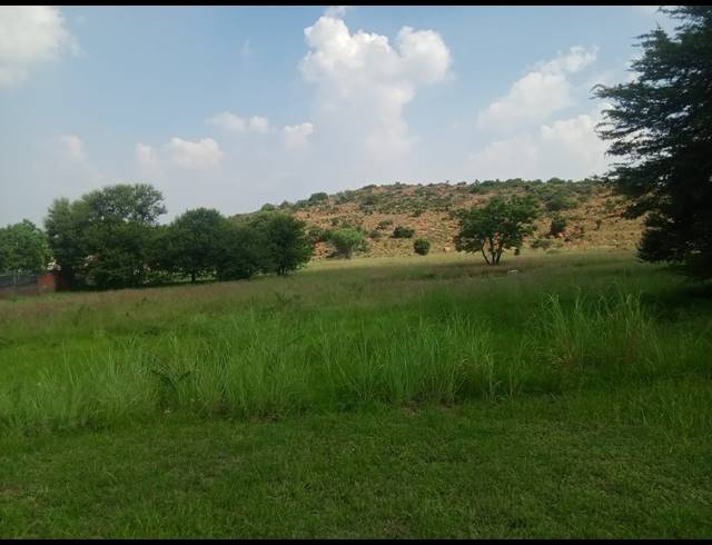1,520M² VACANT LAND FOR SALE IN OVERKRUIN
